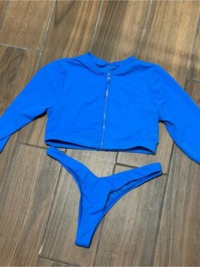 Kostek Camille Collection Blue Long-Sleeve Zip Swim Set